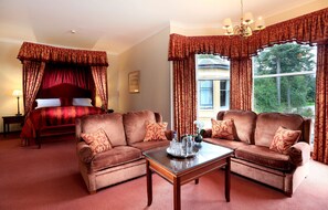 Superior Suite, 1 Double Bed (Super Deluxe Suite) | Premium bedding, in-room safe, blackout curtains, iron/ironing board