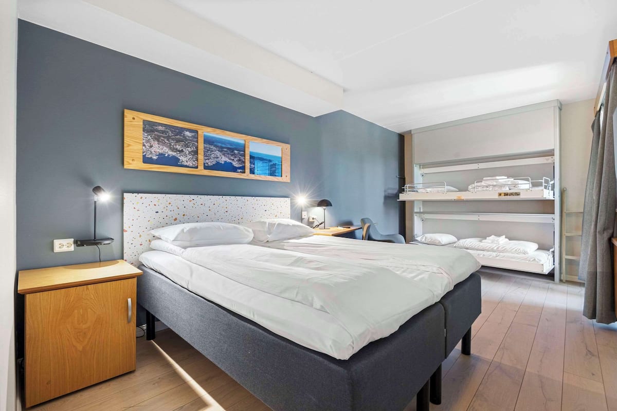 Family Room | 1 bedroom, desk, cribs/infant beds, free WiFi