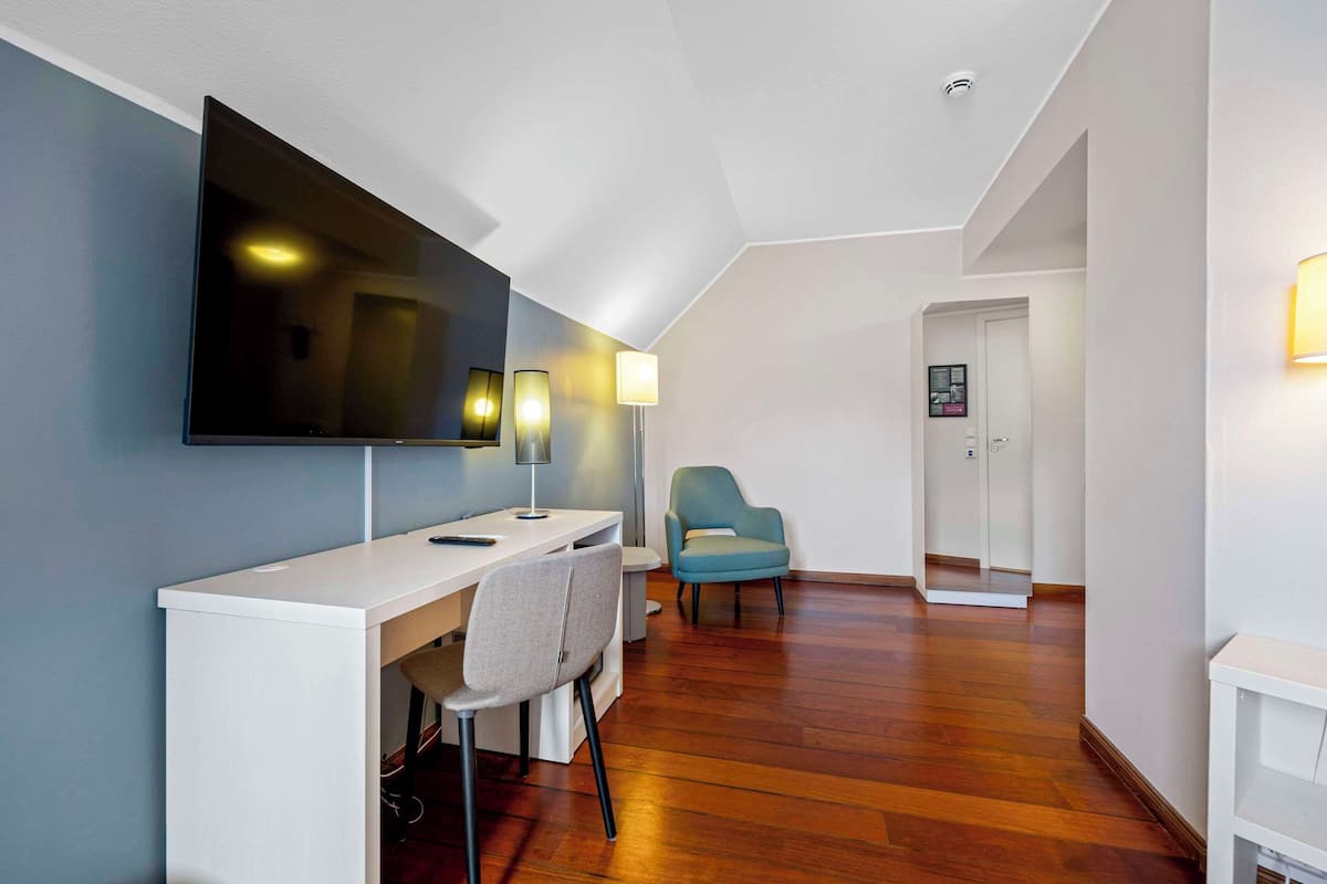 Single Room (Compact) | 1 bedroom, desk, cribs/infant beds, free WiFi