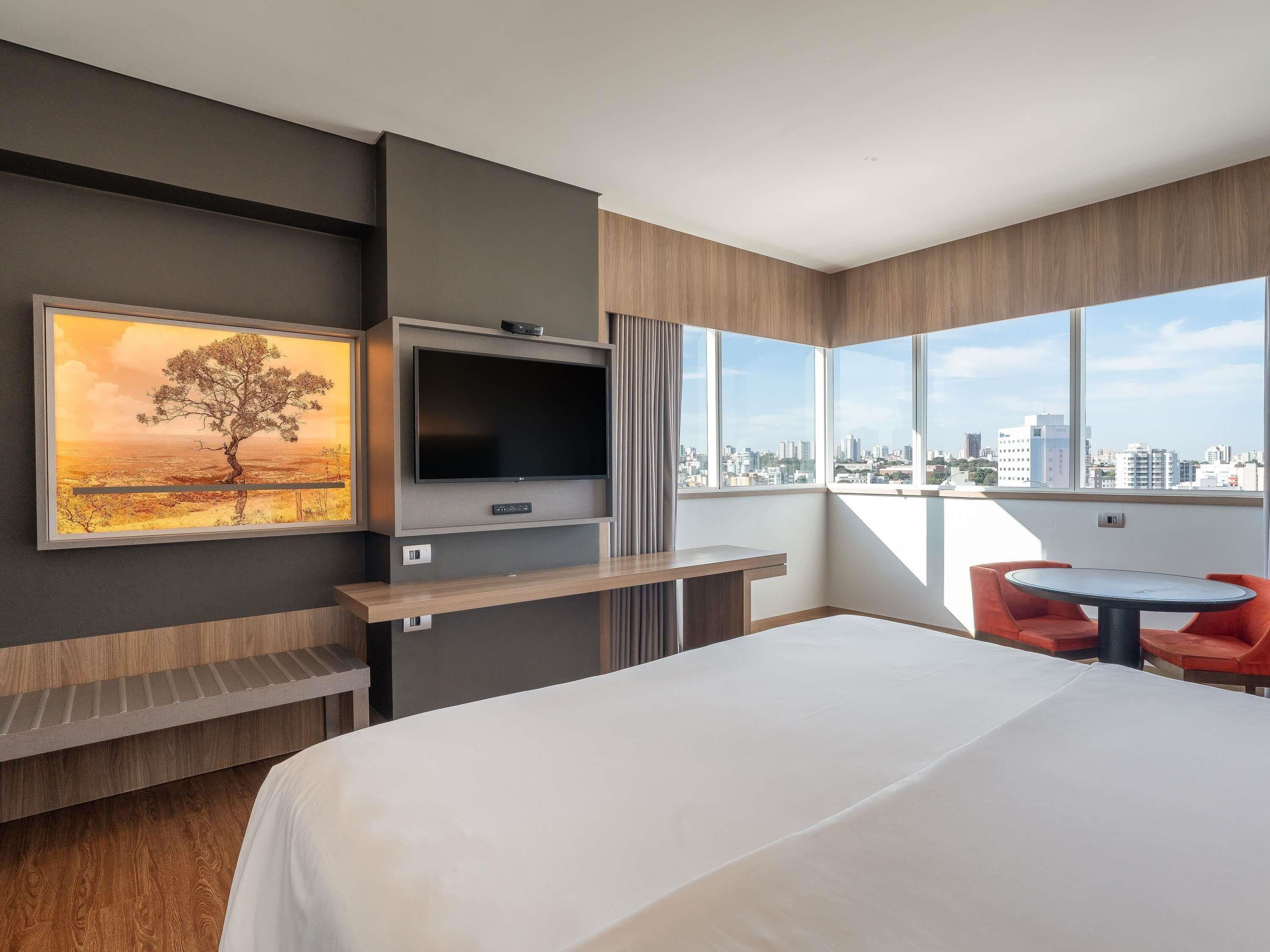 Privilege, Apartment, 1 King Bed | 1 bedroom, minibar, in-room safe, desk
