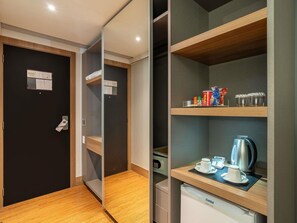 1 habitación, minibar, caja de seguridad en la habitación y escritorio 