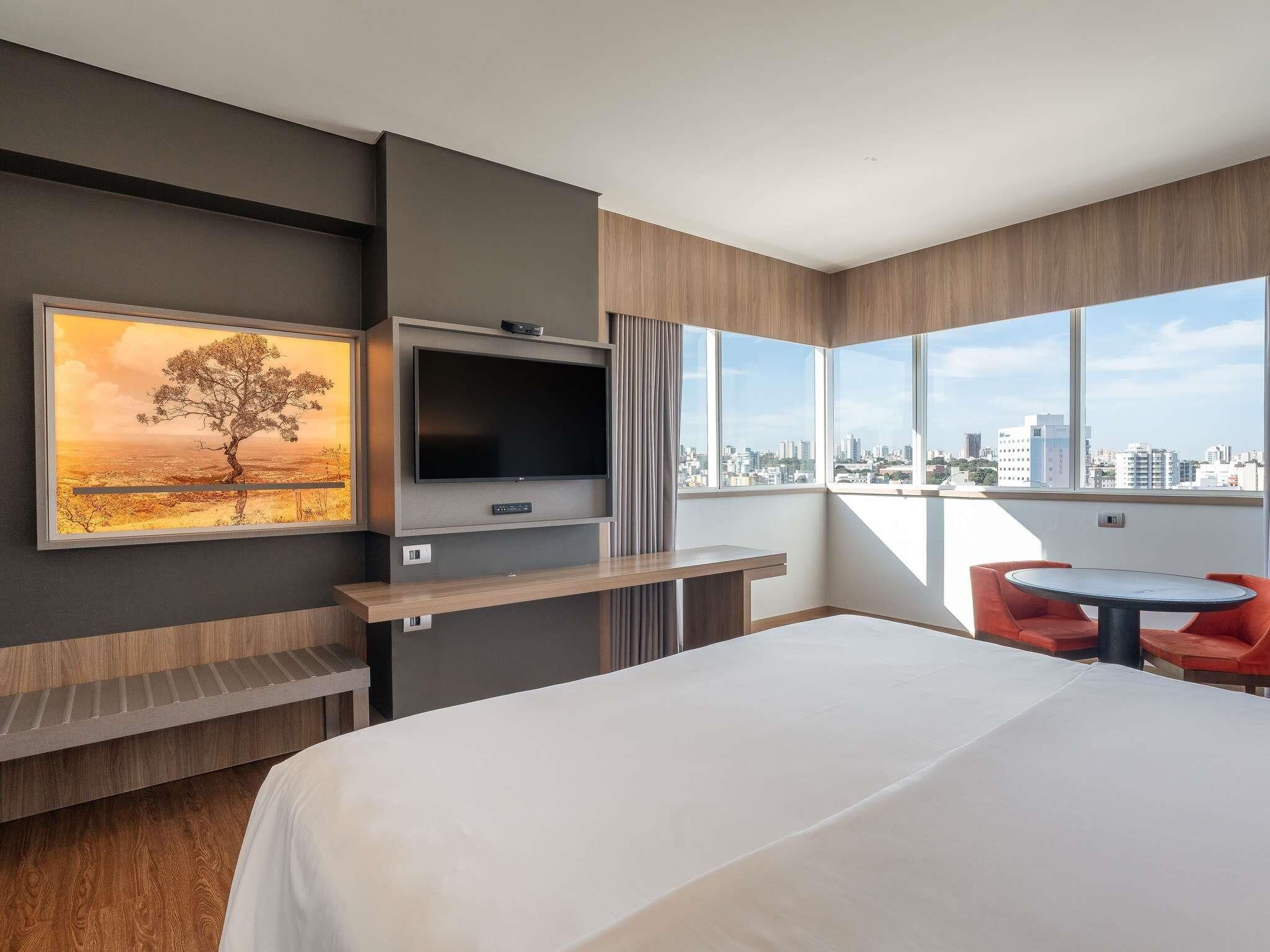 Privilege, Apartment, 1 King Bed | 1 bedroom, minibar, in-room safe, desk