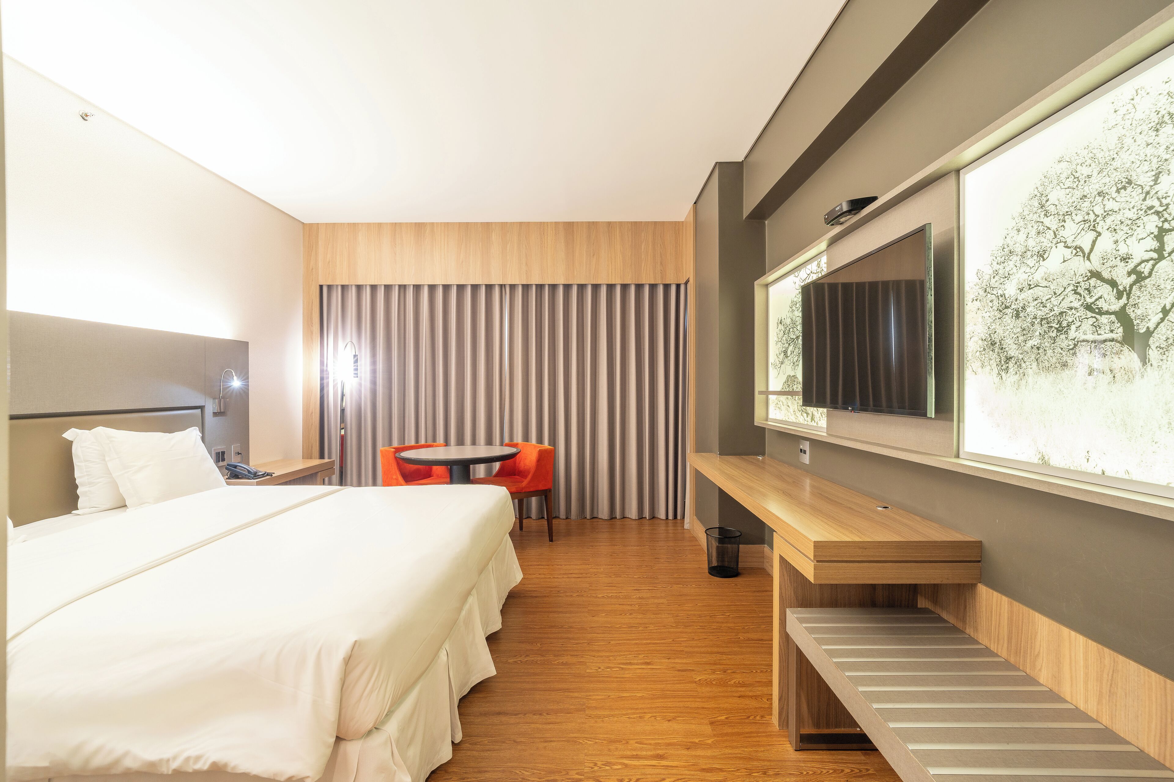 Leilighet – standard, 1 kingsize-seng | 1 soverom, minibar, safe på rommet og skrivebord