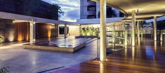 烏貝蘭迪亞購物中心美居飯店