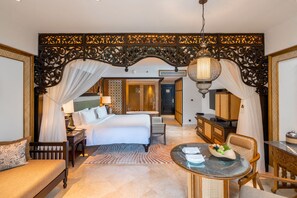 Ocean View Room | 1 bedroom, minibar, in-room safe, desk
