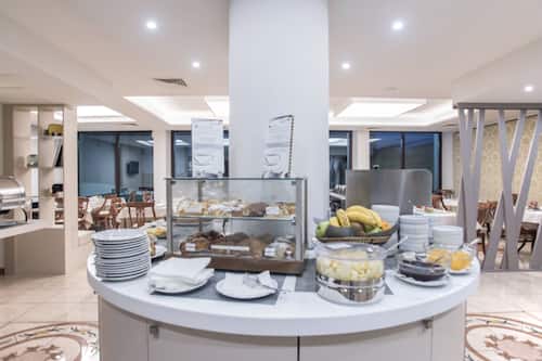 Desayuno estilo bufé