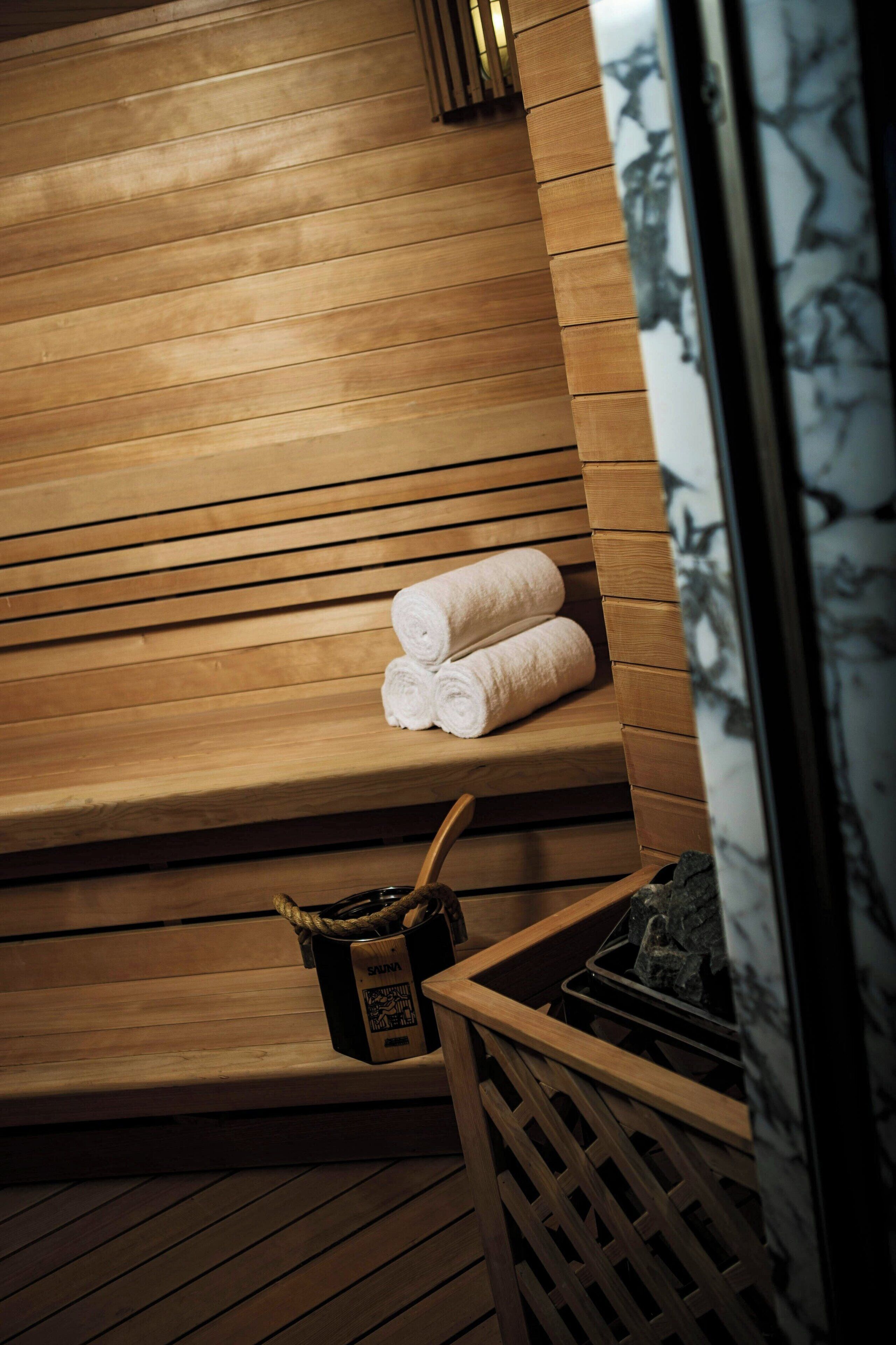 premium bedding, down duvets, minibar, in-room safe