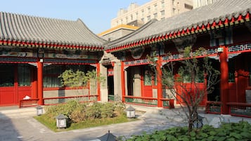 Sân vườn