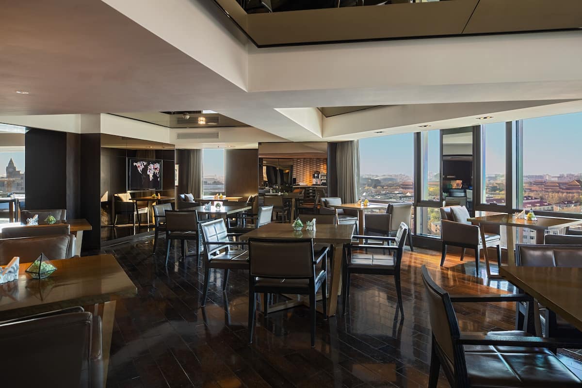 Chambre Club | Literie de qualité, couette en duvet, minibar, coffre-fort