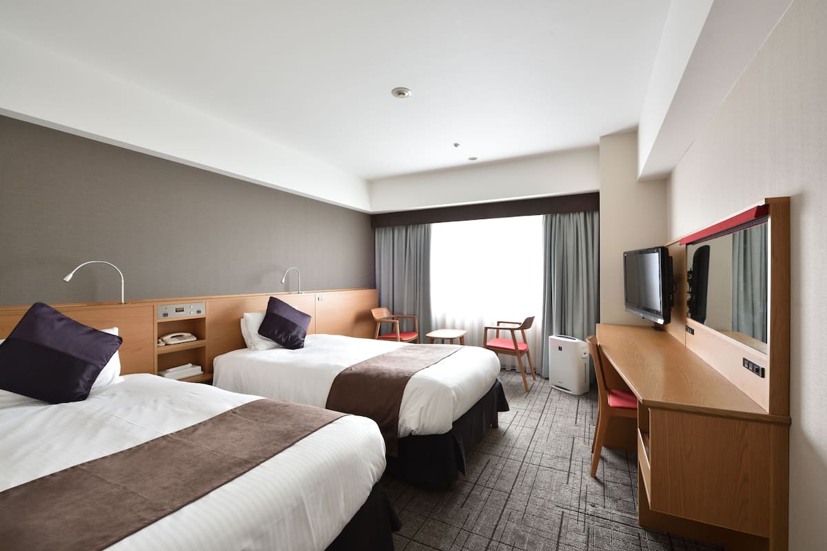 In-room safe, desk, blackout curtains, soundproofing