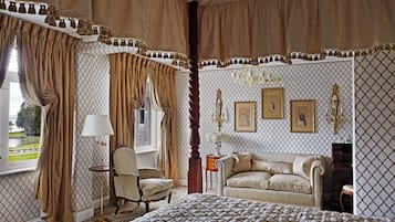 Deluxe Room, Lake View | Exterior