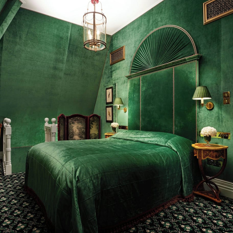 Premium bedding, pillowtop beds, minibar, in-room safe