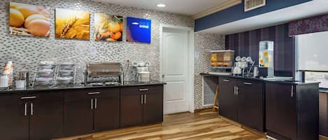 Free daily buffet breakfast