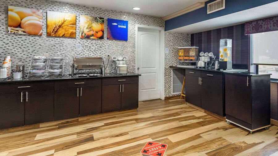 Comfort Inn Tulsa Midtown