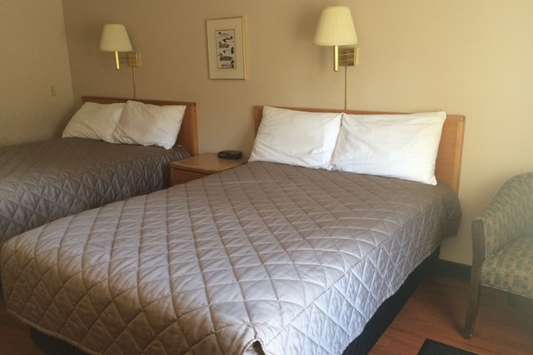 Basic Double Room, 2 Double Beds, Non Smoking | Desk, soundproofing, iron/ironing board, WiFi (free)