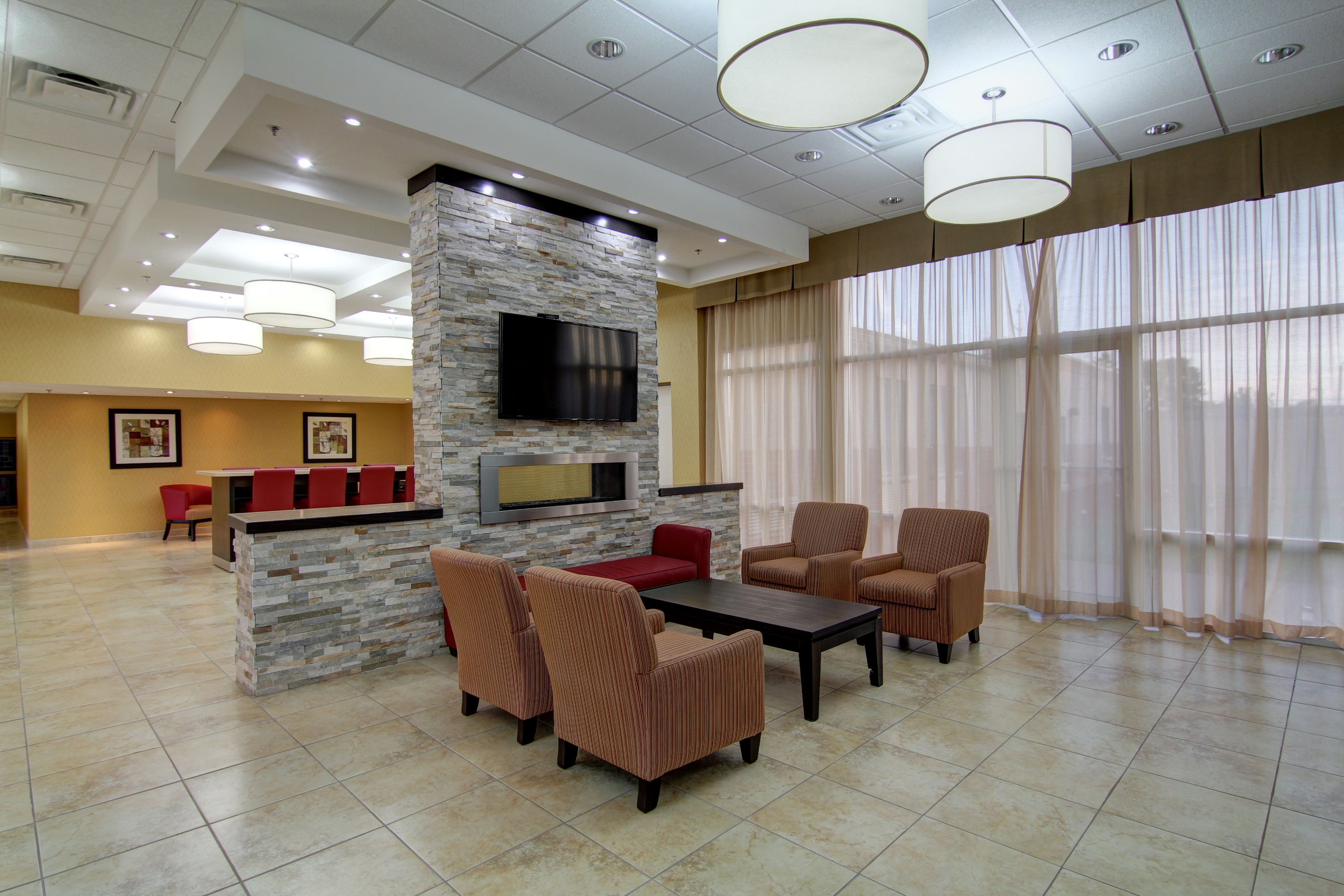 free daily full breakfast