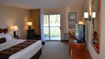 Classic Room, 1 King Bed, Lakeview - No Pets | View from room