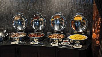 Daily buffet breakfast for a fee