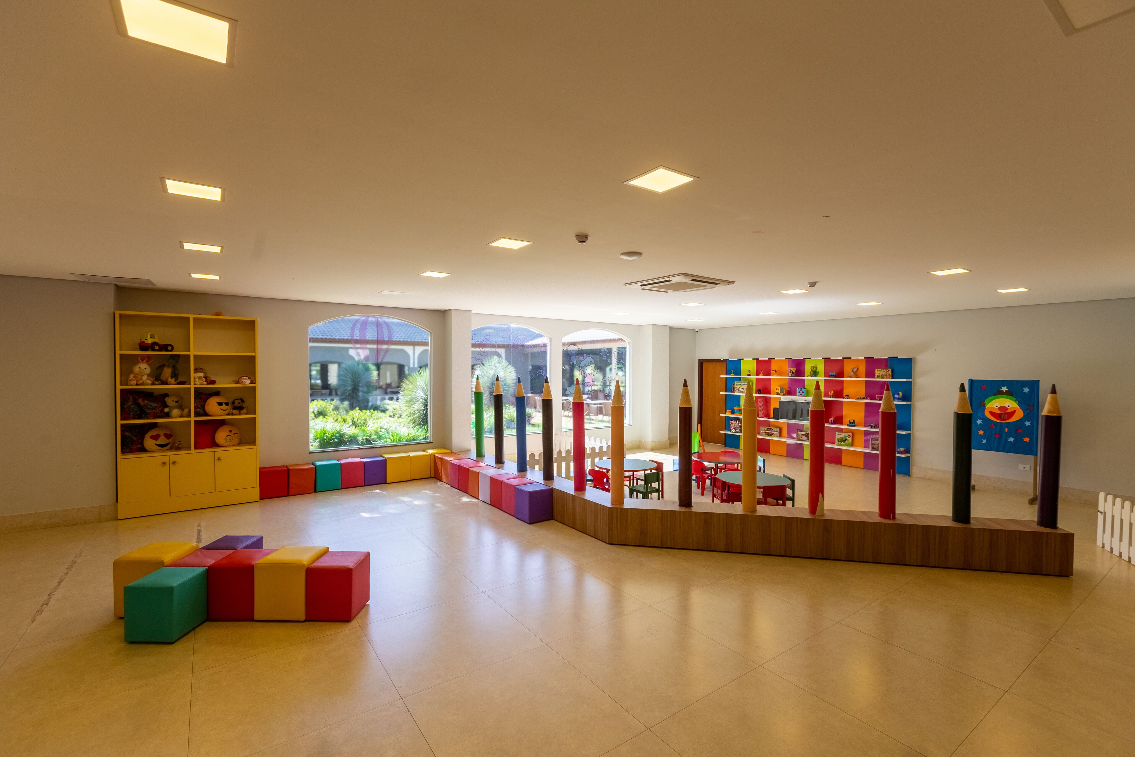 Lasten leikkialue sisätiloissa