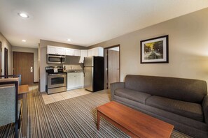 Standard Apartment, 1 King Bed with Sofa bed, Non Smoking (with Sofabed)