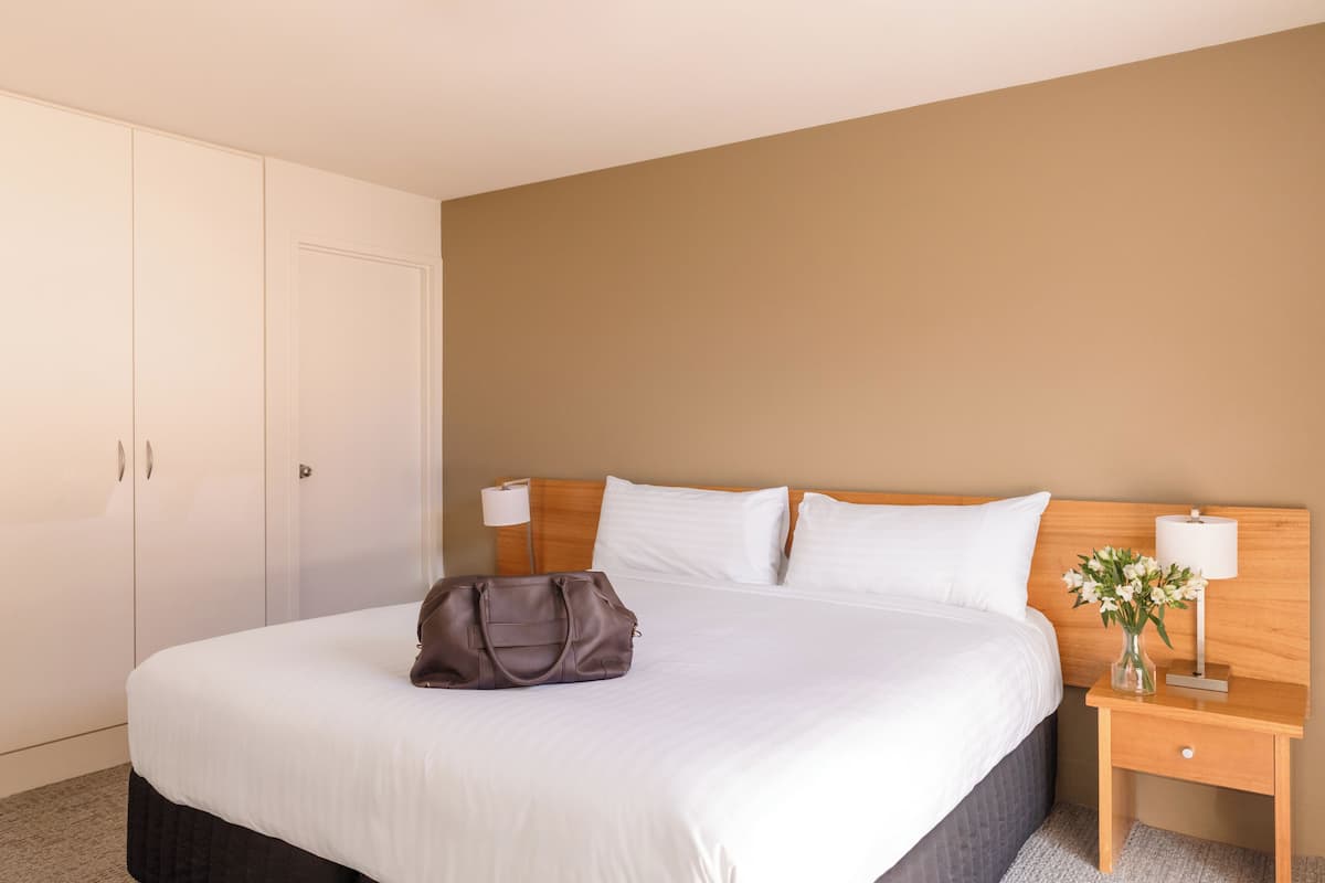 Minibar, fer et planche Ă repasser, Wi-Fi gratuit, draps fournis