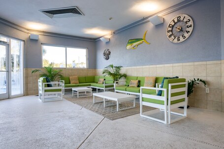 SummerPlace Inn Destin - Image 9