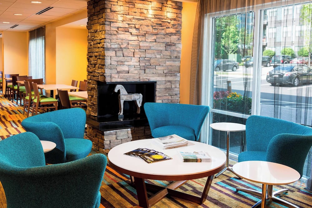 Fairfield Inn and Suites by Marriott Perimeter Center