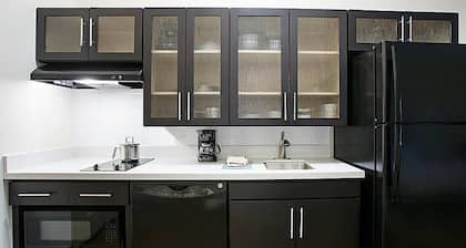 MainStay Suites Kansas City Overland Park