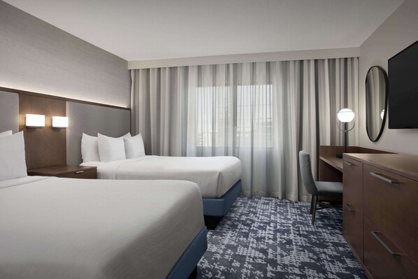 1 bedroom, Egyptian cotton sheets, premium bedding, pillowtop beds