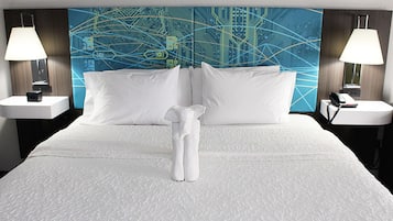 Premium bedding, in-room safe, iron/ironing board, free cots/infant beds