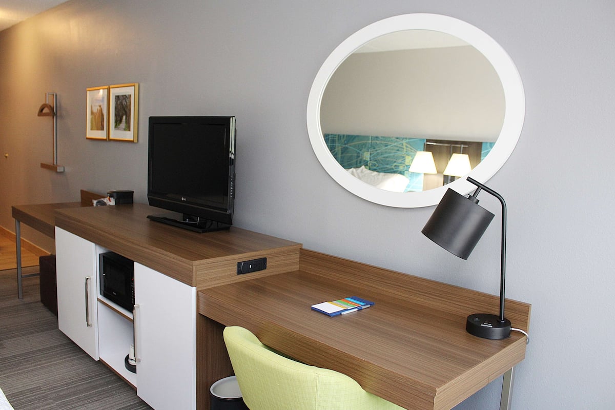 premium bedding, in-room safe, iron/ironing board, free cots/infant beds