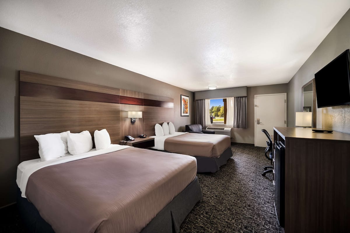 Standard Room, 2 Queen Beds, Non Smoking, Refrigerator & Microwave | Pillow-top beds, desk, iron/ironing board, rollaway beds