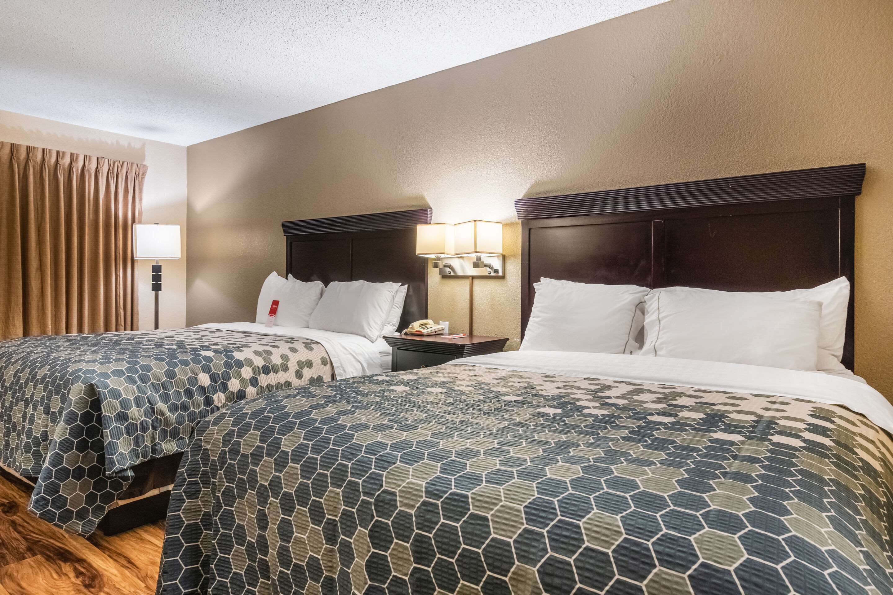 Double Room, 2 Queen Beds, Non Smoking | Premium bedding, pillow-top beds, iron/ironing board