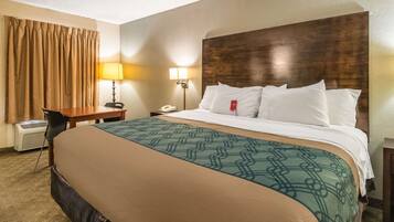 Standard Room, 1 King Bed, Non Smoking | Premium bedding, pillowtop beds, iron/ironing board