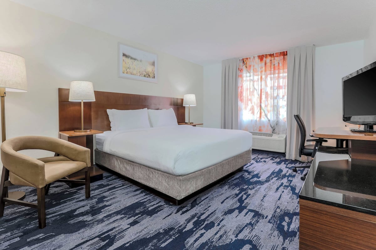 1 chambre, literie de qualité supérieure, bureau