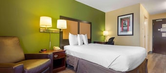 Studio 6 Corporate Extended Stay Buffalo Amherst NY