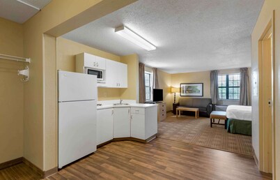 Extended Stay America Suites Buffalo Amherst