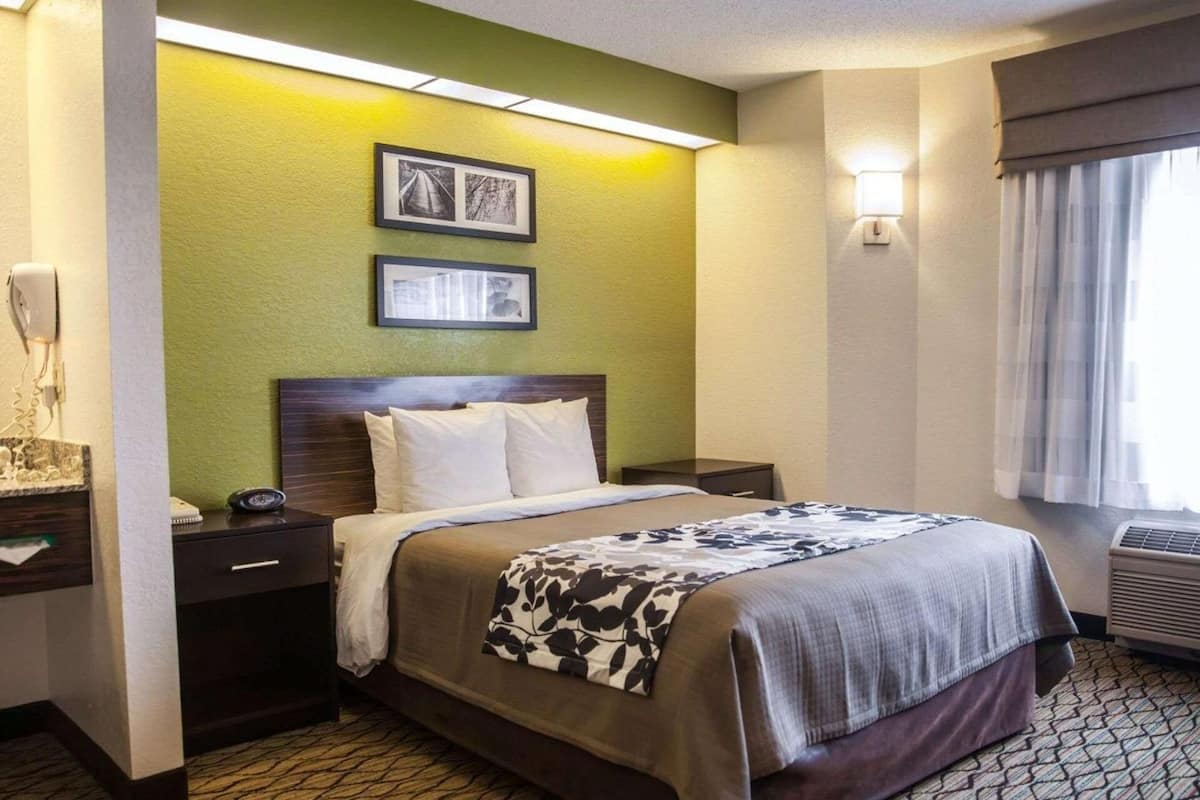 In-room safe, desk, laptop workspace, blackout curtains