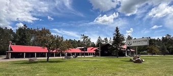 Northwestern Lodge