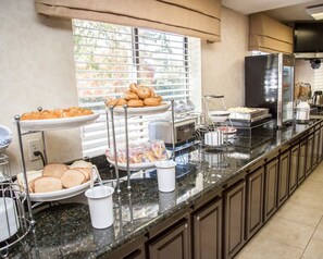 Free daily buffet breakfast 