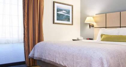 MainStay Suites Southfield-Detroit