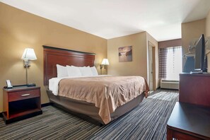 Desk, iron/ironing board, free cots/infant beds, free rollaway beds - Quality Inn Brookhaven (Brookhaven)