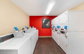 Property amenity - Studio 6 Suites Fresno North CA (Fresno)