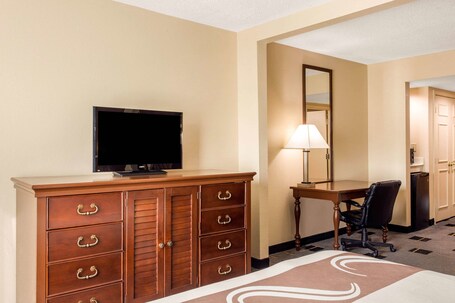 Quality Inn Suites North Myrtle Beach - Image 41