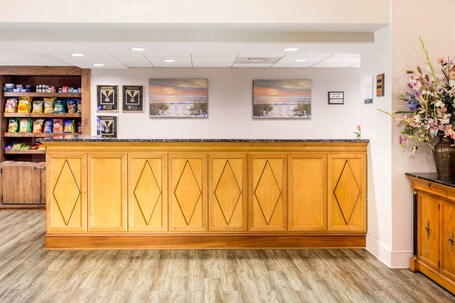 Quality Inn Suites North Myrtle Beach - Image 18