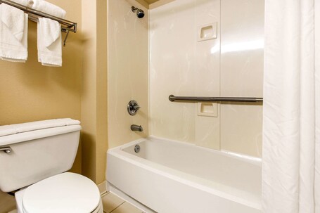 Quality Inn Suites North Myrtle Beach - Image 57