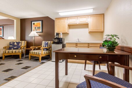 Quality Inn Suites North Myrtle Beach - Image 25