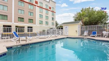 Seasonal outdoor pool