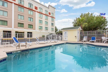 Quality Inn Suites North Myrtle Beach - Image 15