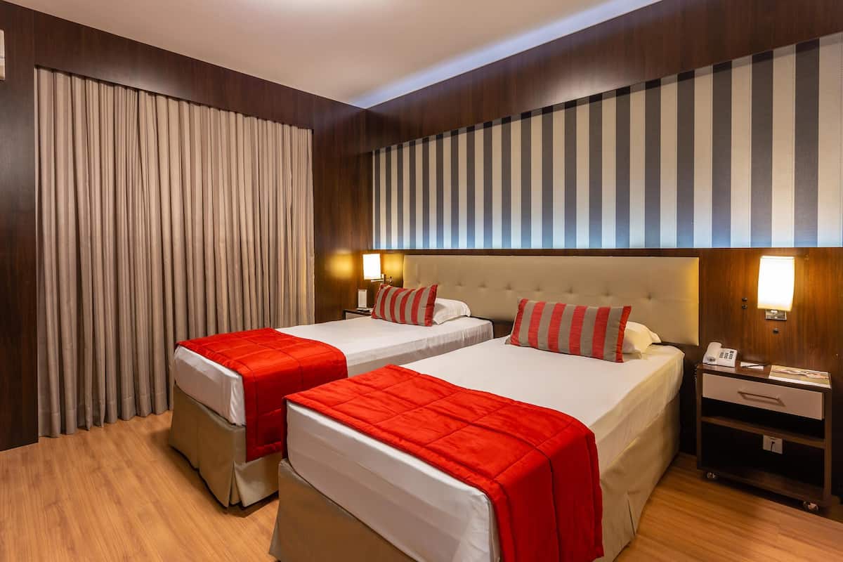 1 quarto, roupas de cama premium, frigobar, cofres nos quartos